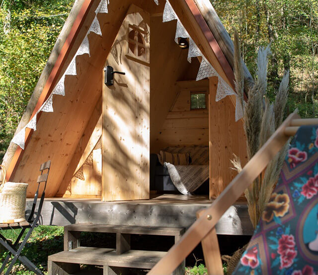 Vue de l’intérieur du Tipi en bois