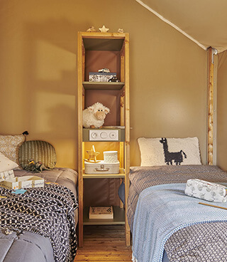 Location Wood lodge avec 2 lits une place au camping Lo Garda Riu à Pampelonne